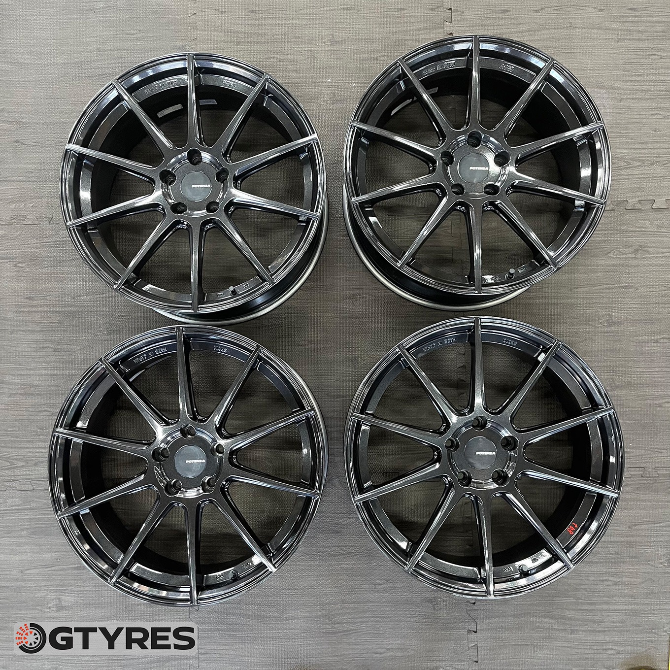 235/40 R19 Hankook VENTUS S1 evo3 — 90 000 ¥/комплект