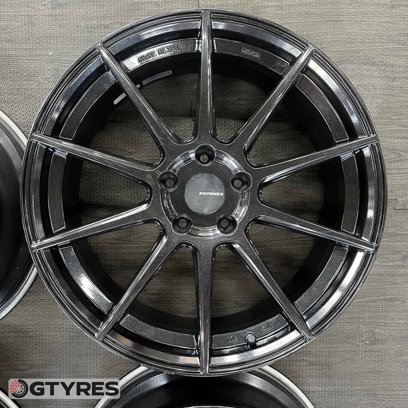 Hankook POTENZA SW010 235/40 R19, фото 4