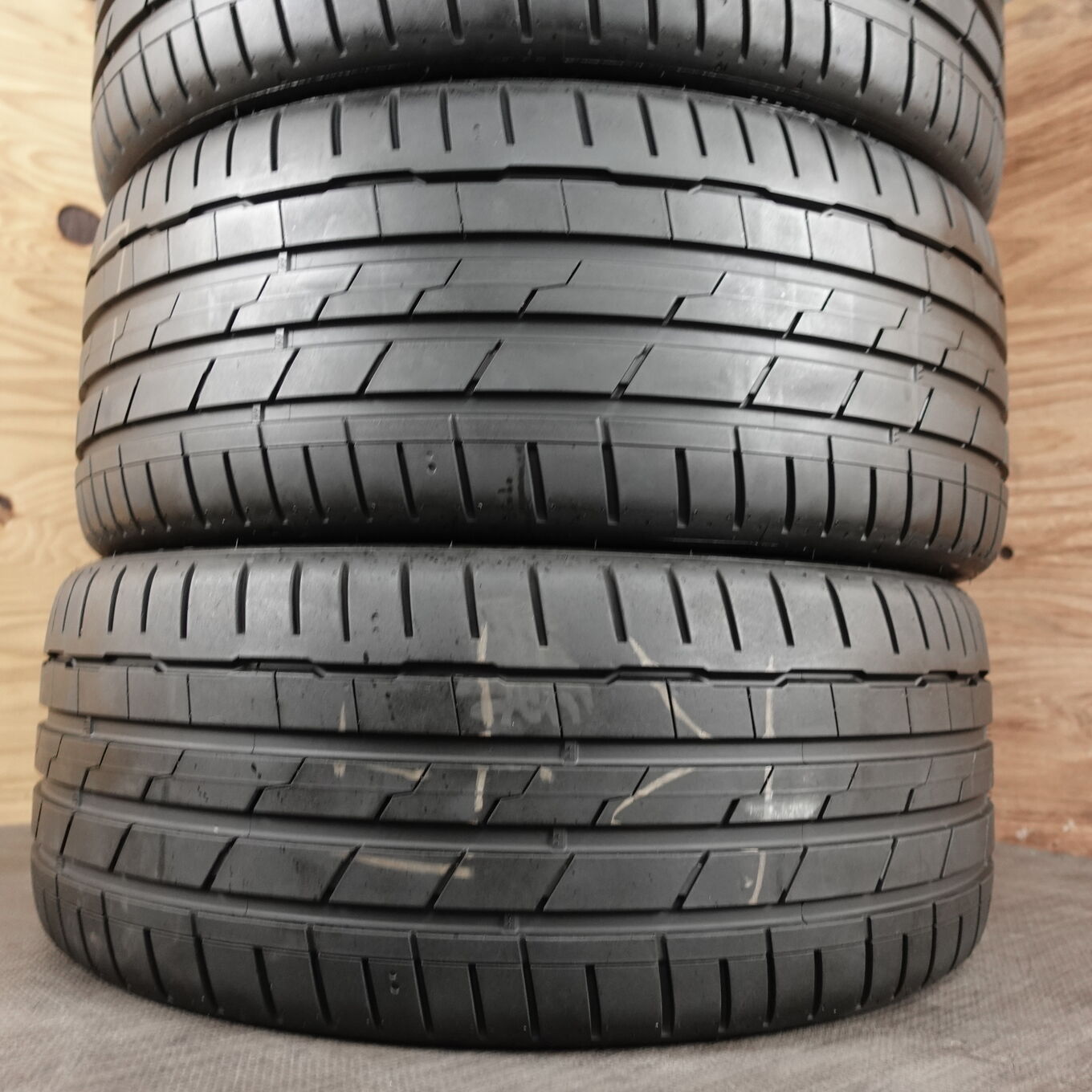 Hankook VENTUS S1 EVO3 235/40 R19, фото 3