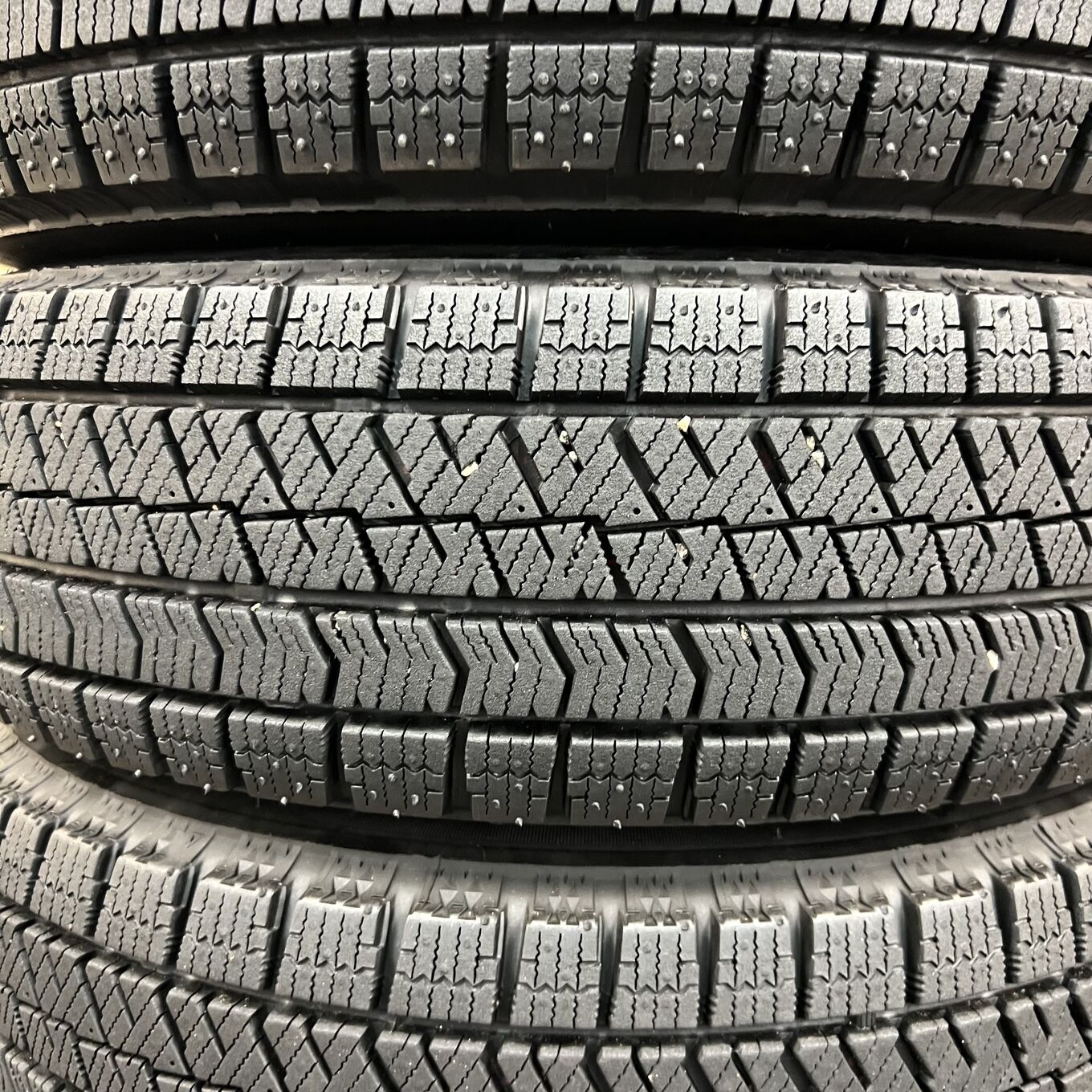 Bridgestone BLIZZAK VRX2 155/70 R13, фото 4