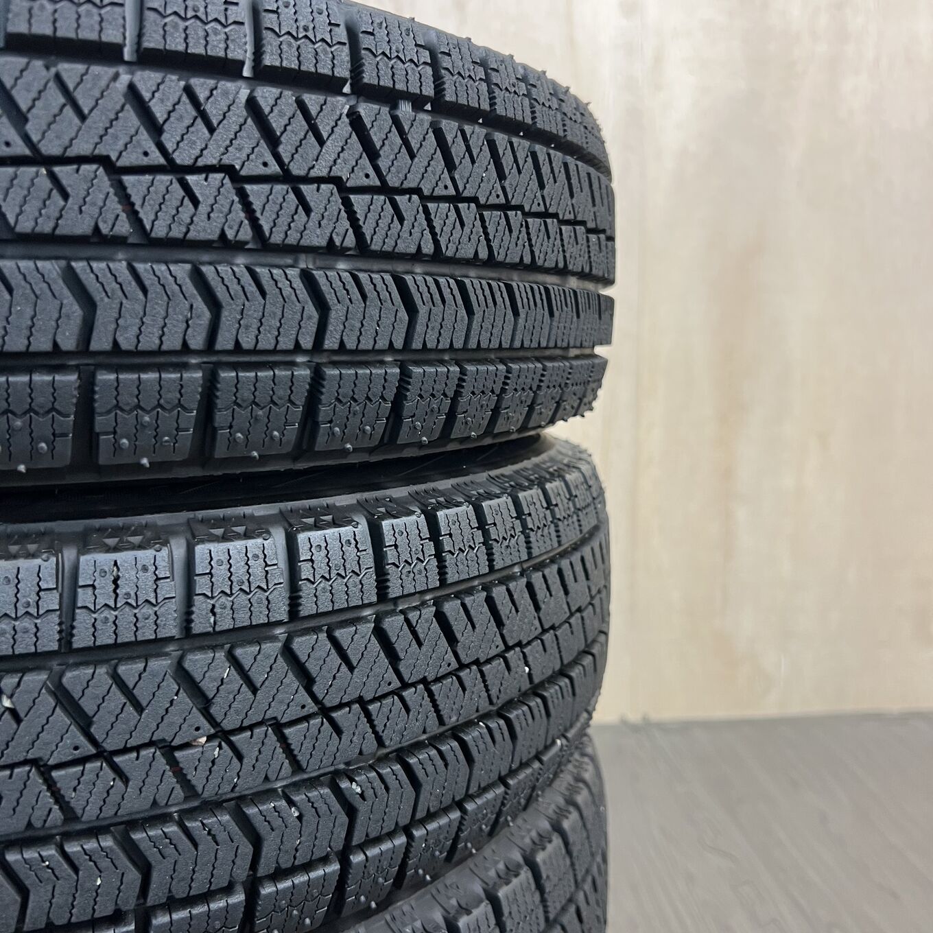 Bridgestone BLIZZAK VRX2 155/70 R13, фото 6