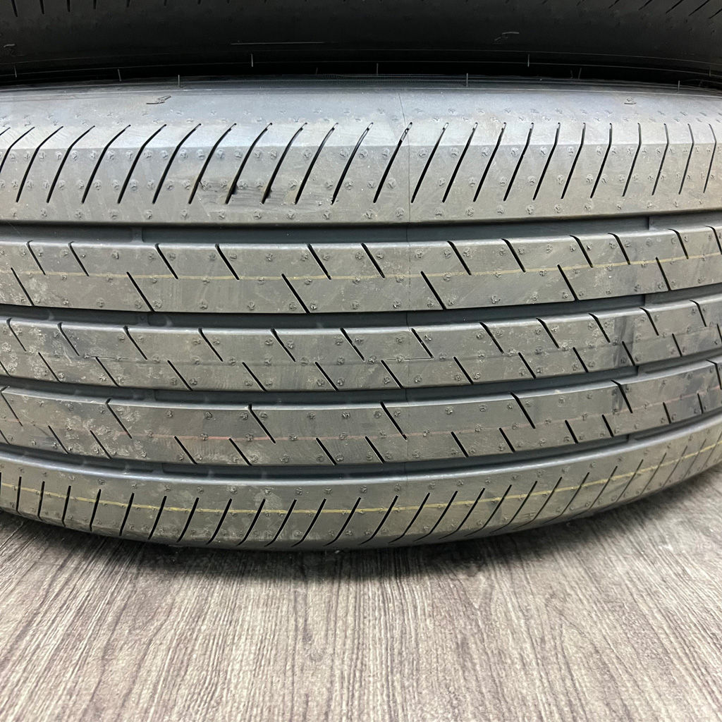 Goodyear EFFICIENTGRIP PERFORMANCE SUV 235/60 R18, фото 2