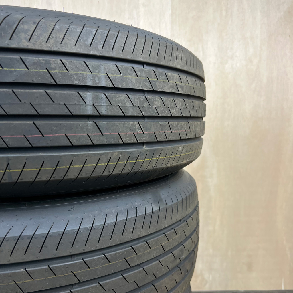 Goodyear EFFICIENTGRIP PERFORMANCE SUV 235/60 R18, фото 4