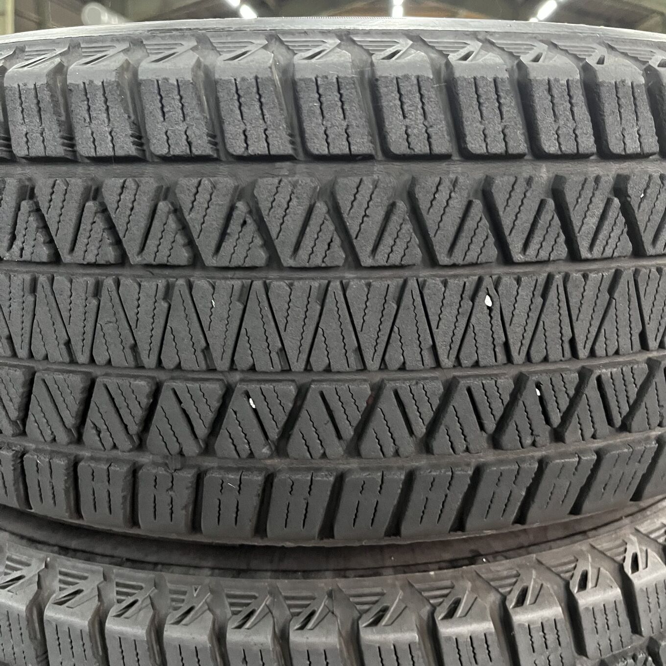 Bridgestone BLIZZAK DM-V3 225/65 R17, фото 3