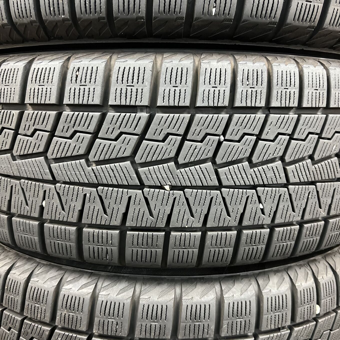 Yokohama ICE GUARD IG70 205/50 R17, фото 4