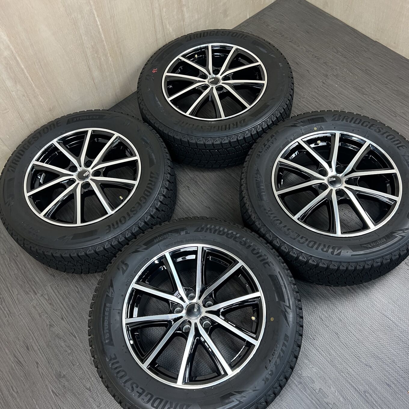 Bridgestone BLIZZAK DM-V3 225/65 R17, фото 6