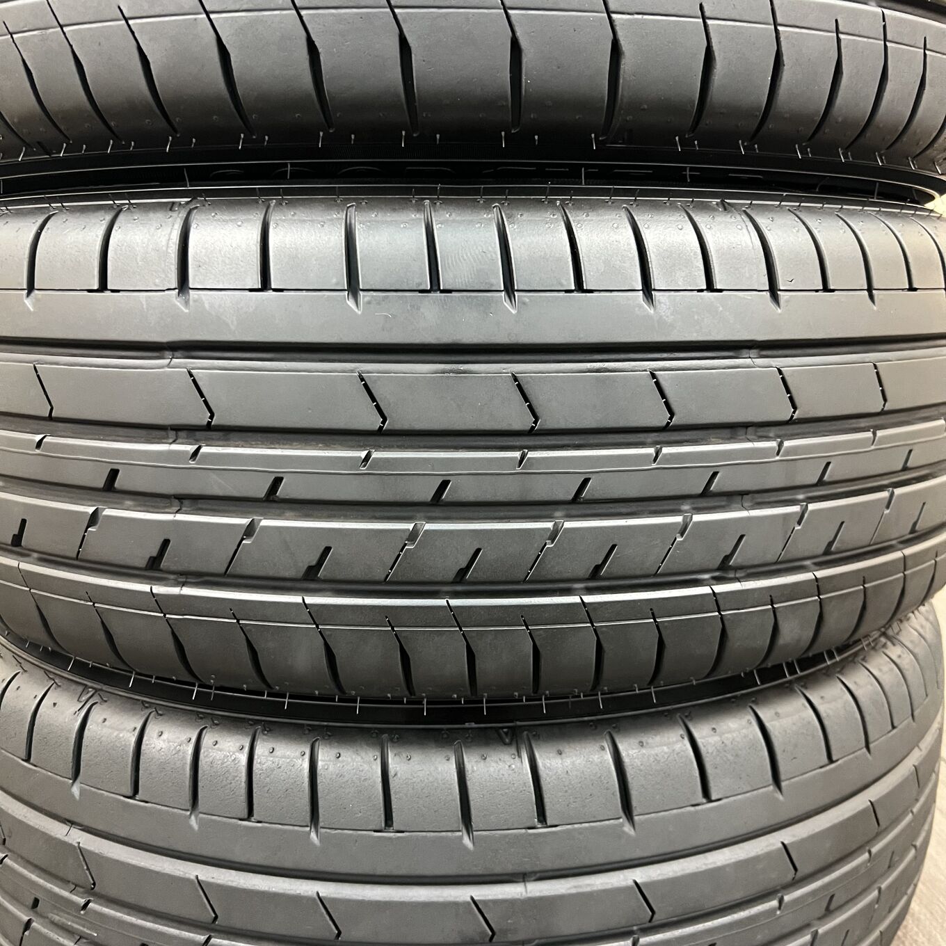 Goodyear EAGLE RV F ECO 215/55 R18, фото 4