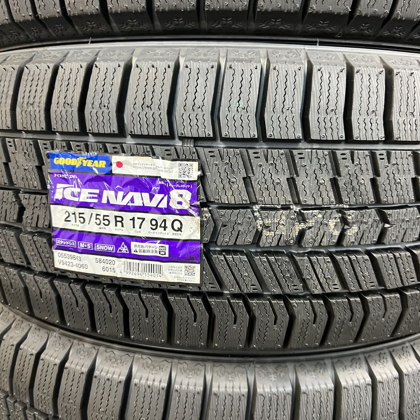 Goodyear ICE NAVI 8 215/55 R17, фото 4