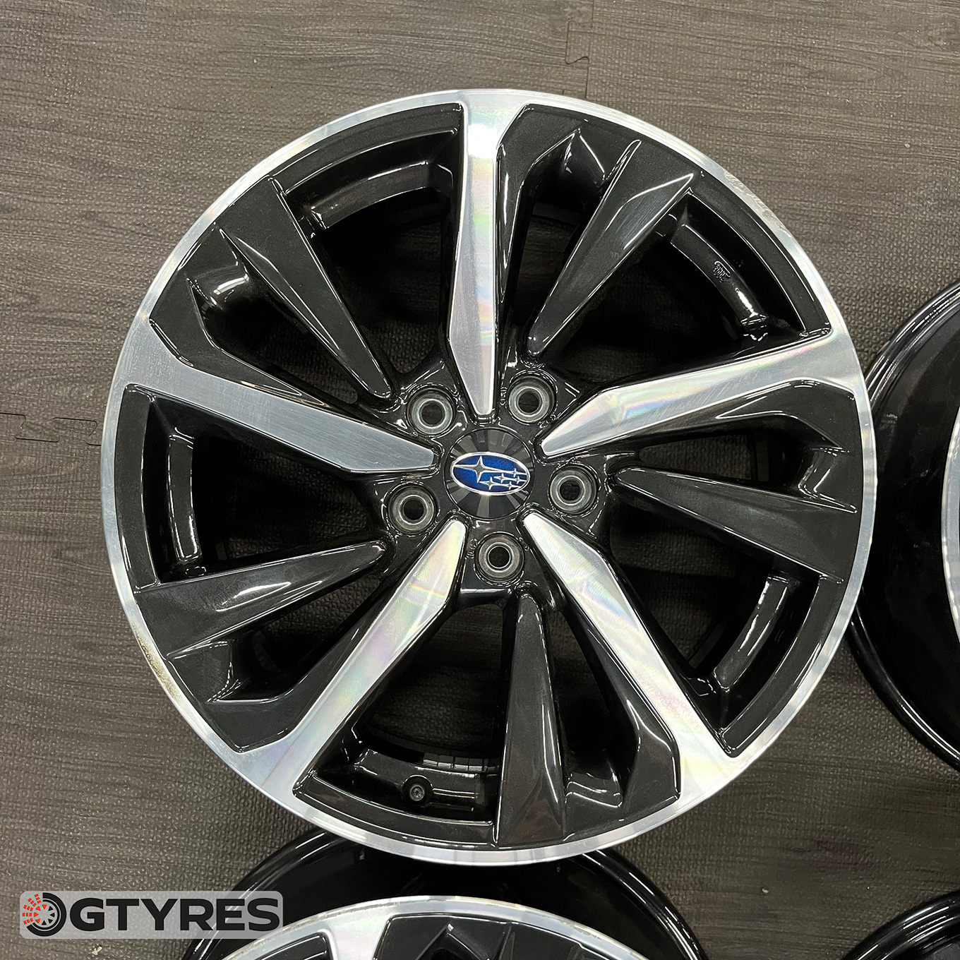 Yokohama 225/45 R18, фото 5