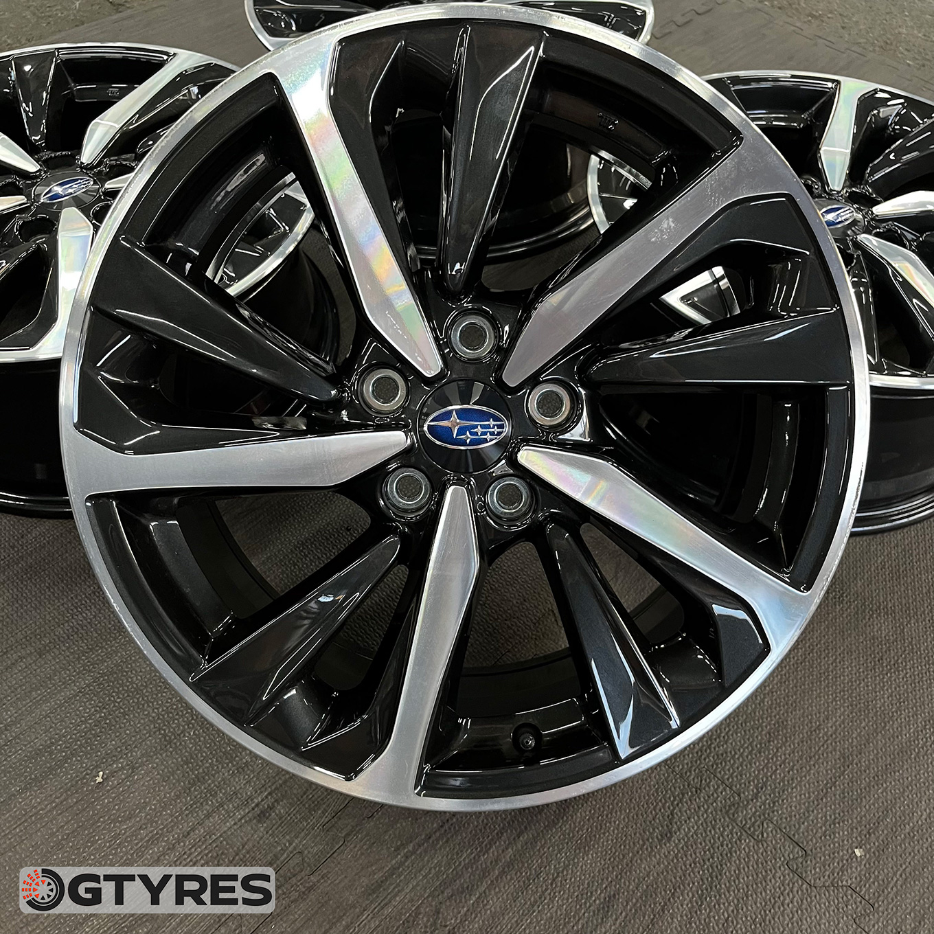 Yokohama 225/45 R18, фото 6
