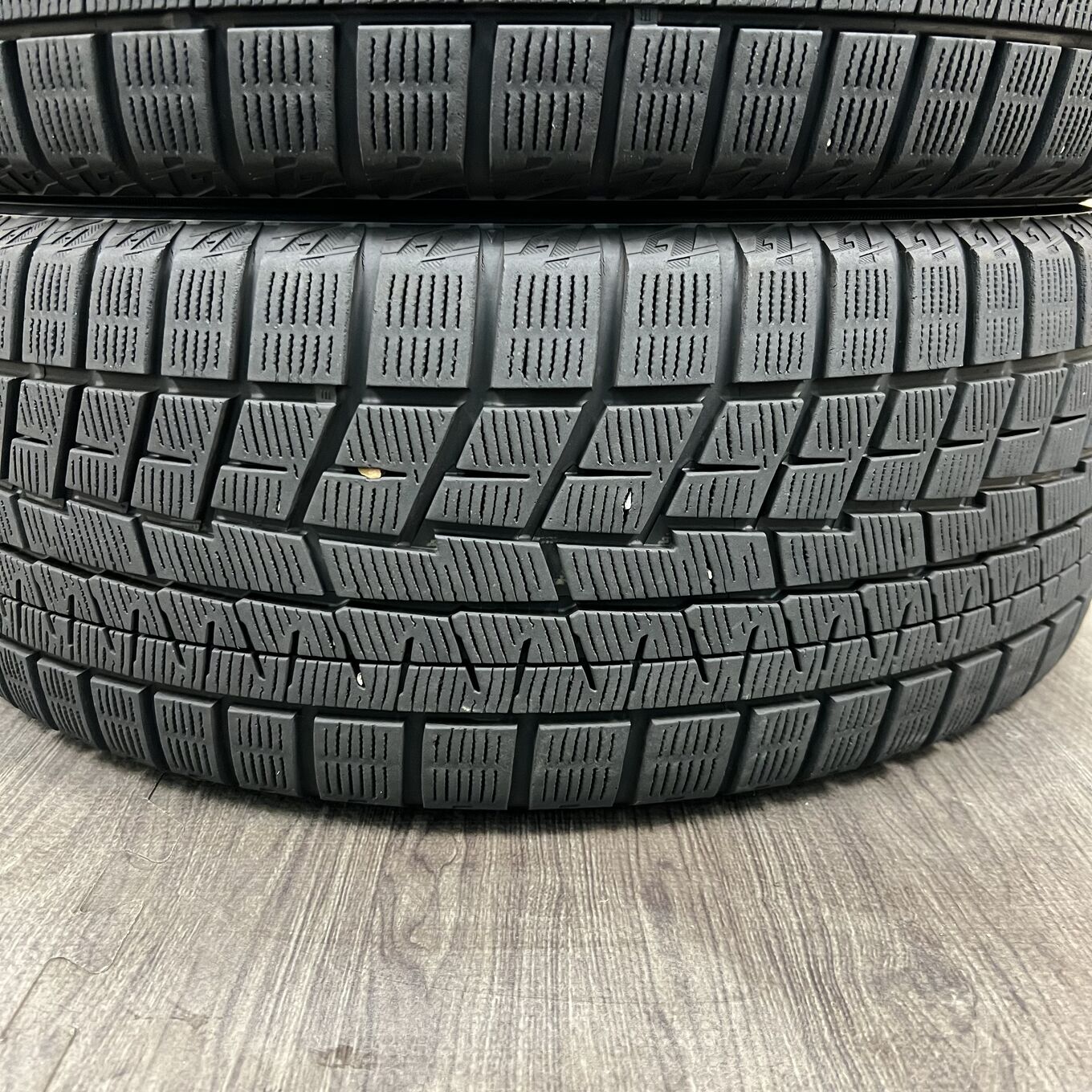 Yokohama 225/45 R18, фото 5