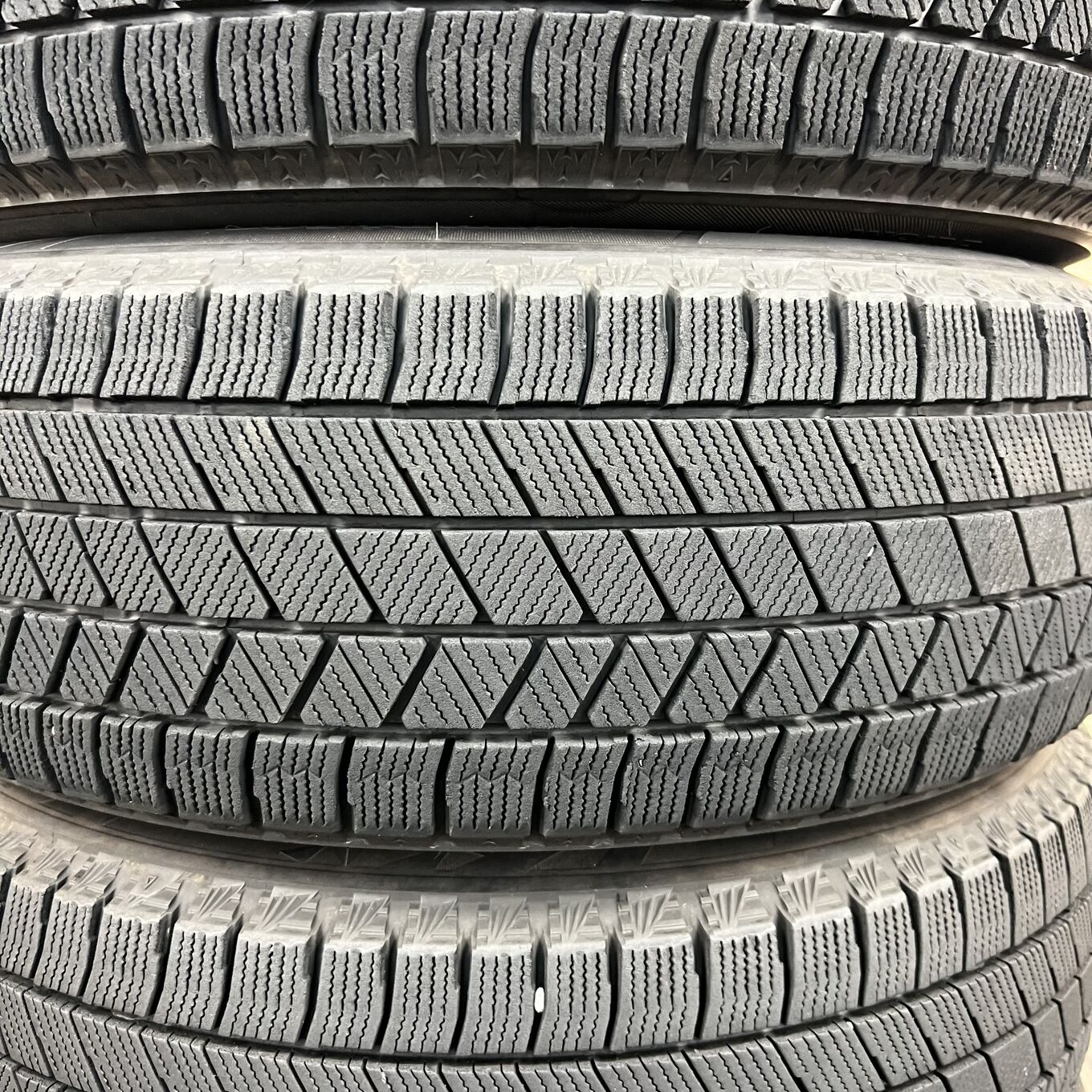 Bridgestone BLIZZAK VRX3 195/60 R16, фото 3