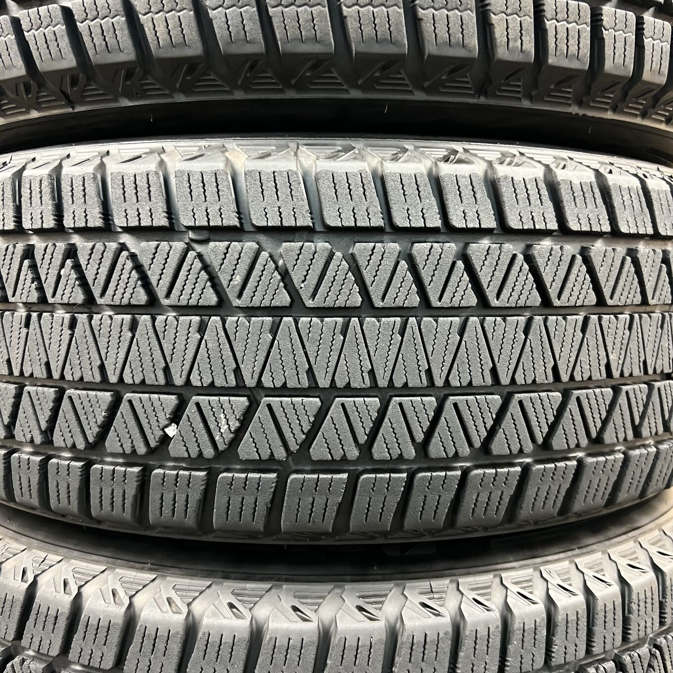 Bridgestone BLIZZAK DM-V3 225/65 R17, фото 3