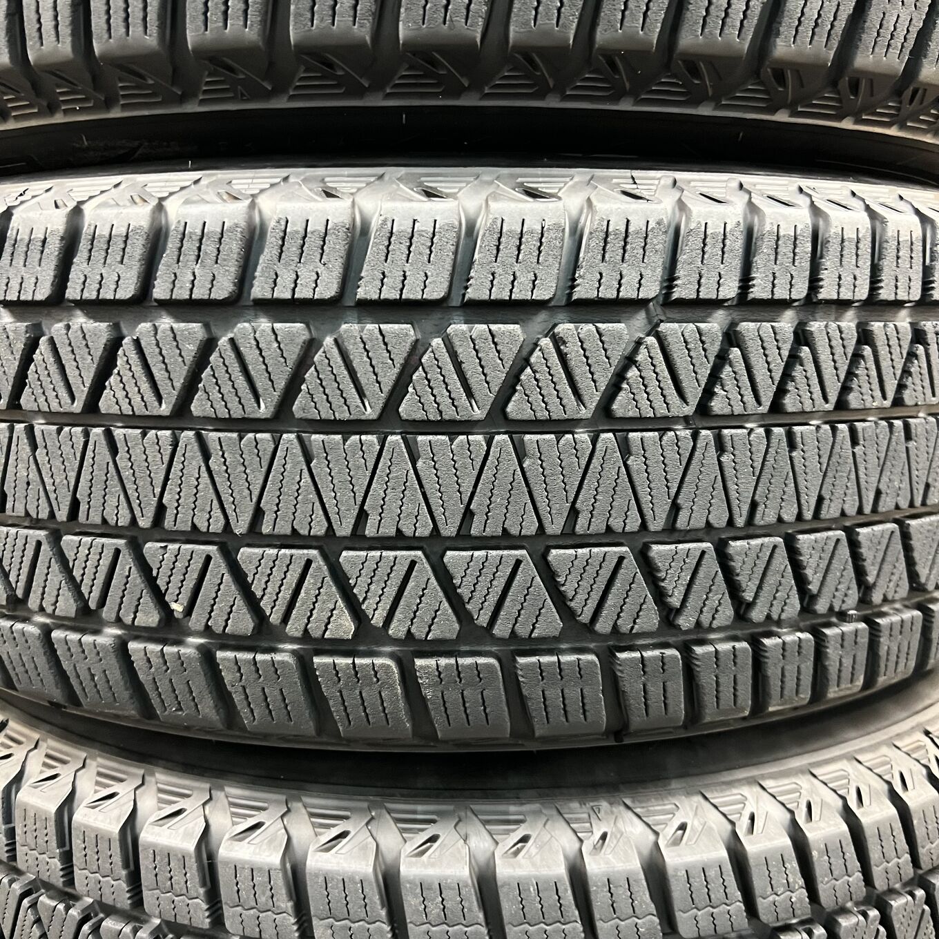 Bridgestone BLIZZAK DM-V3 225/65 R17, фото 4