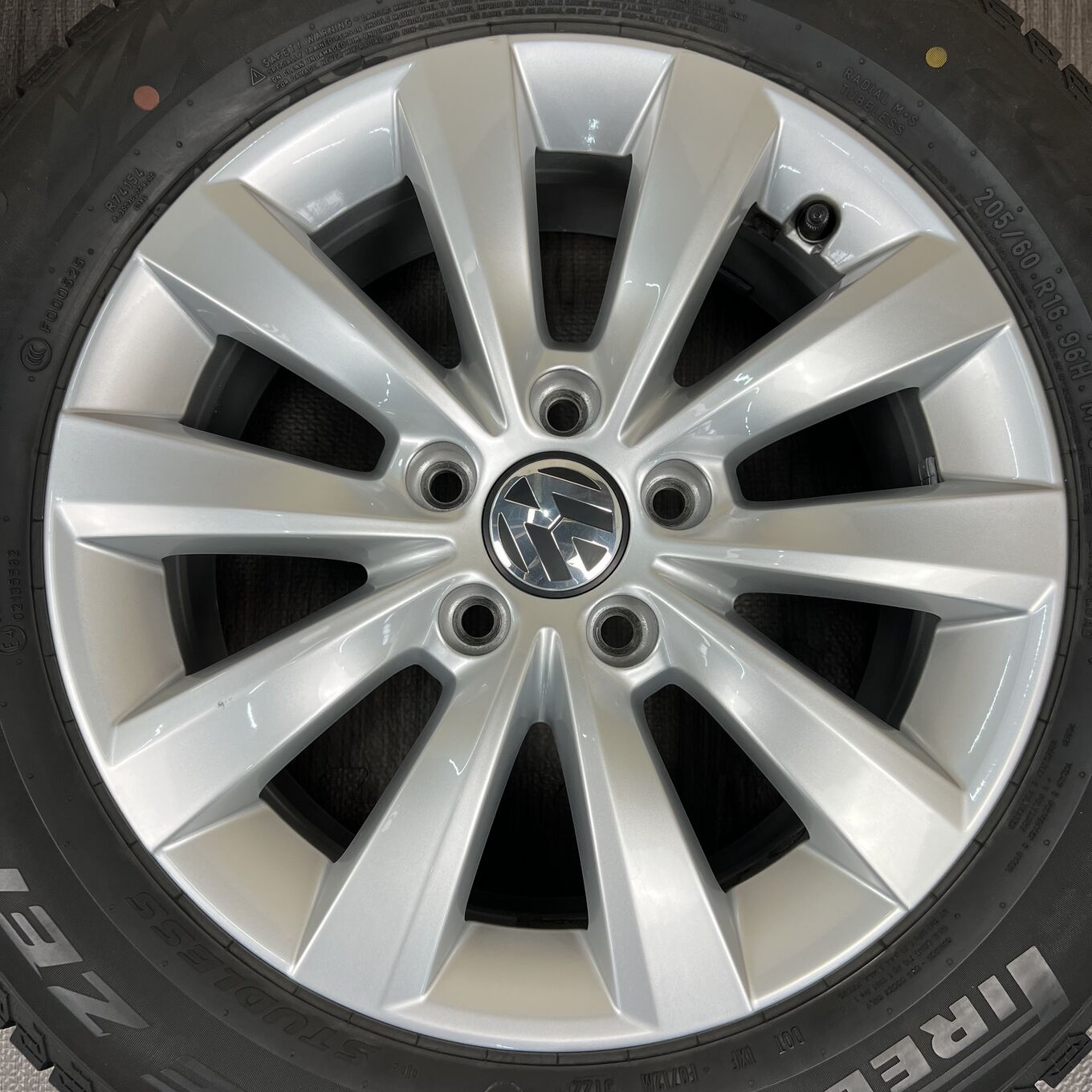 ICE ZERO ASIMMETRICO 205/60 R16, фото 3