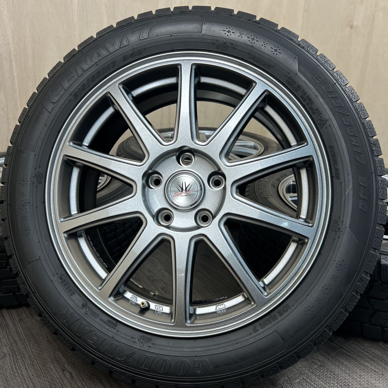Goodyear ICE NAVI 7 215/55 R17, фото 6