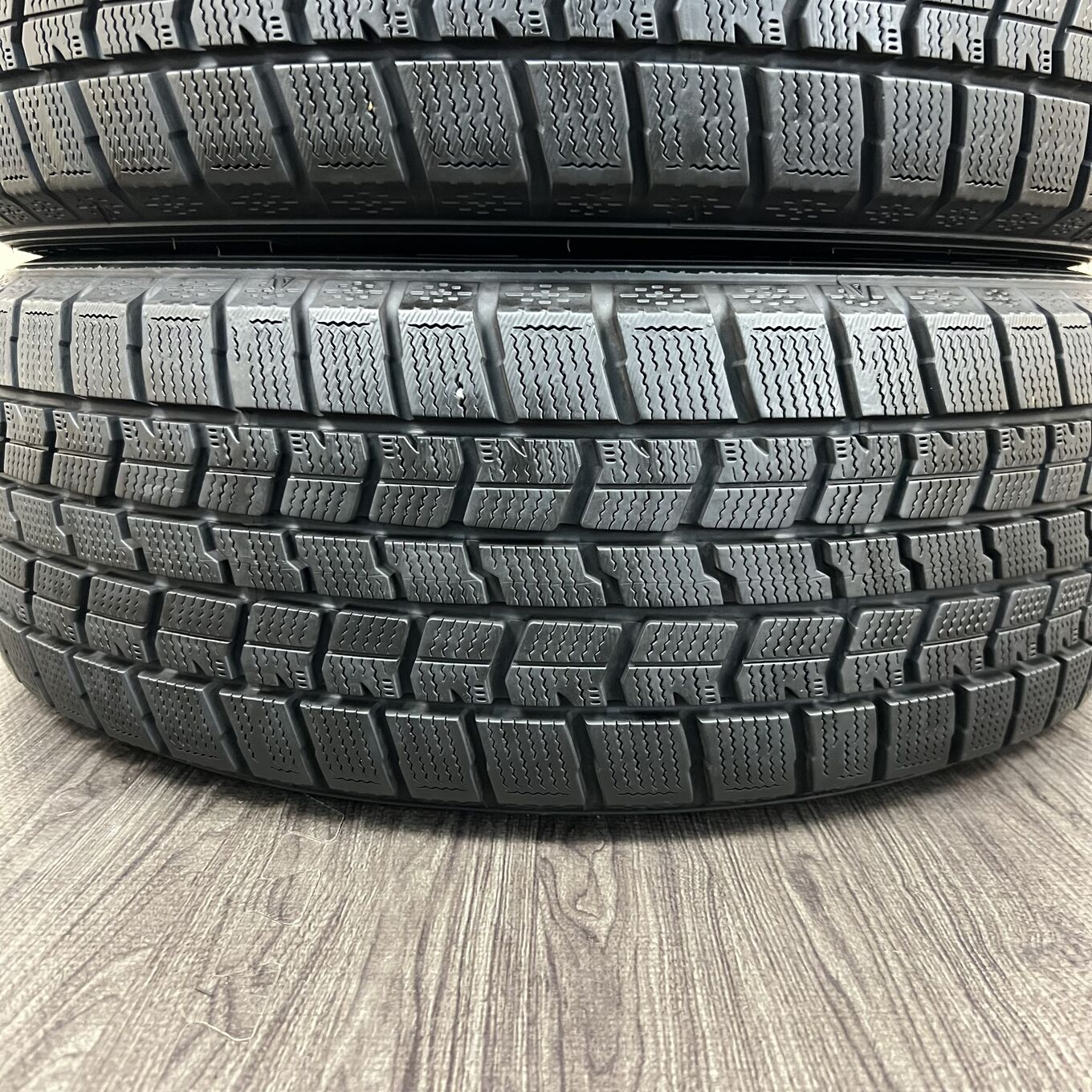 Goodyear ICE NAVI 7 215/55 R17, фото 5