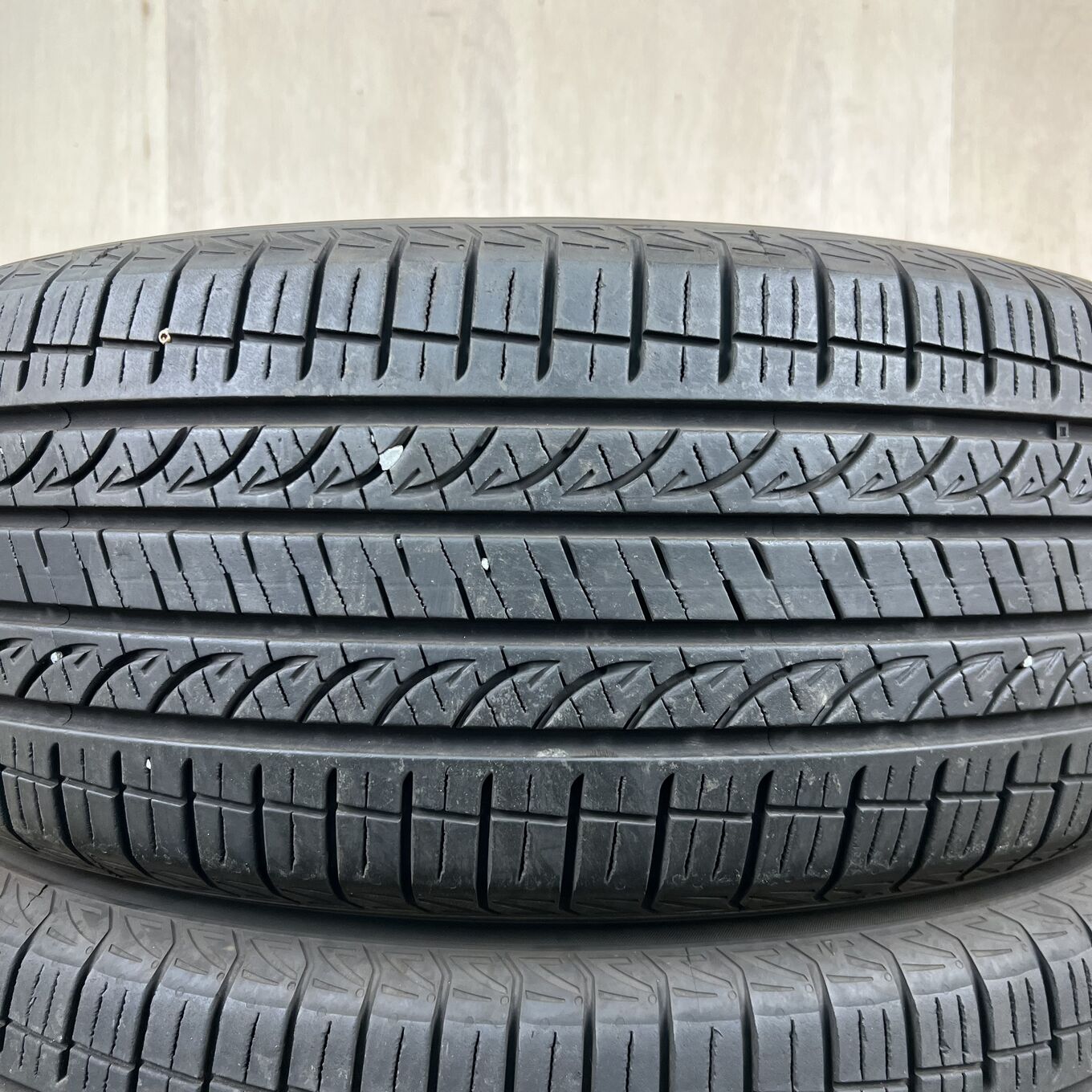 Yokohama AVID GT 235/55 R19, фото 2